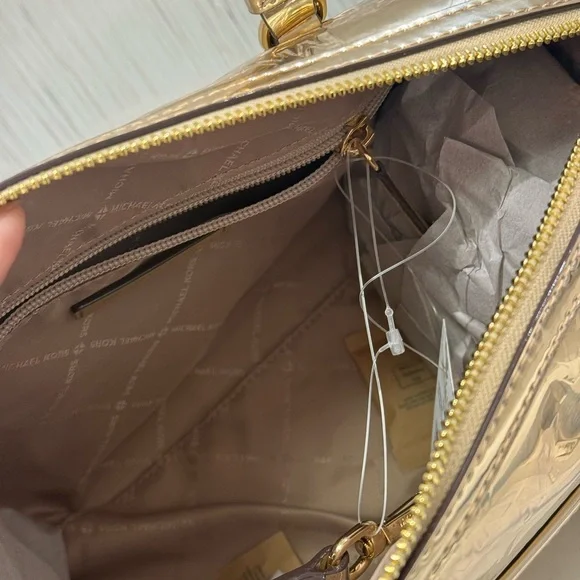 NWT Michael Kors Jet Set Women Medium Metallic Logo Debossed Satchel Bag - Picture 7 of 9